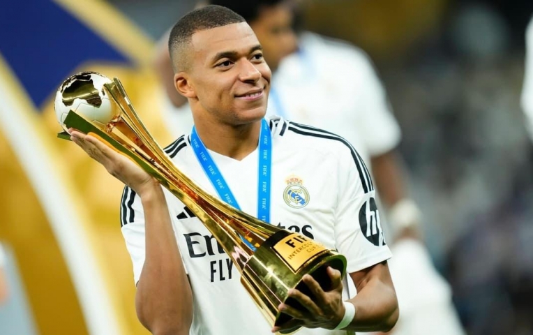 Kylian Mbappe giúp Real Madrid chiêu mộ 'bom tấn' chuyển nhượng
