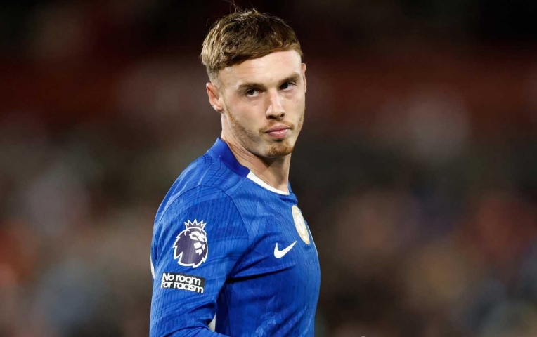 Cole Palmer có thể trở lại ở trận đại chiến với Barca