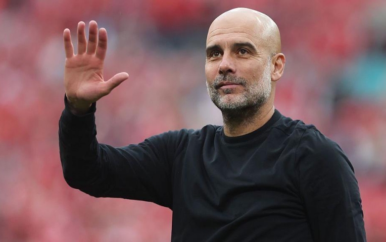 Pep Guardiola: 'Hạ gục Liverpool là món quà tuyệt vời nhất mà các học trò dành cho tôi'
