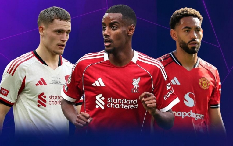 MU cùng Liverpool như 'vớ được vàng' tại Ngoại Hạng Anh