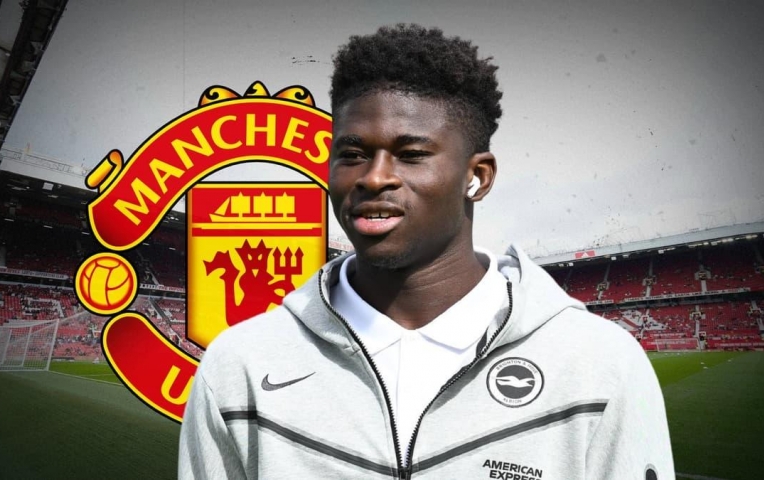 Từ bỏ Baleba, MU khôn ngoan chọn mua 'lá chắn thép' với giá hời