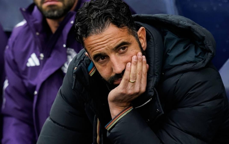 Tân binh 'tàng hình' của MU chia tay Old Trafford ngay tháng 1