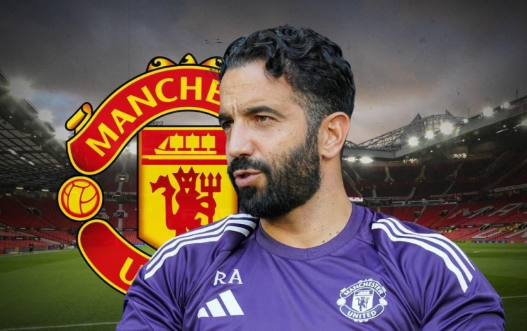 Vô phương cứu chữa, MU chốt bán tiền đạo 73 triệu Bảng trong tháng 1