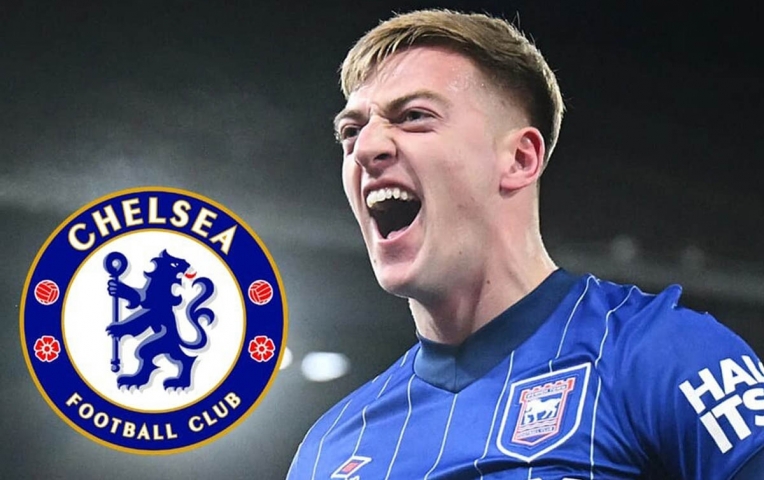 Chelsea được khuyên phải sở hữu Liam Delap bằng mọi giá