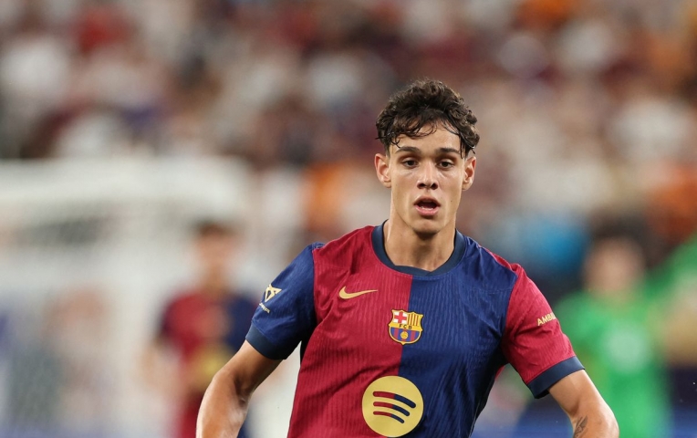 Sao trẻ của Barca phải lên bàn mổ để phẫu thuật mũi