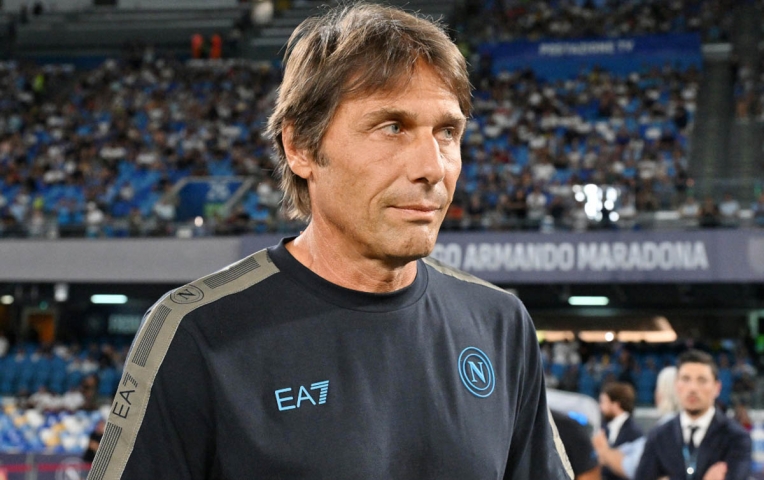 Conte chê bai Tottenham không có 'phong thái đại gia'