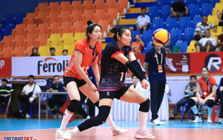 HLV Trung Quốc nói thẳng lý do không thể tiến sâu tại VTV Cup