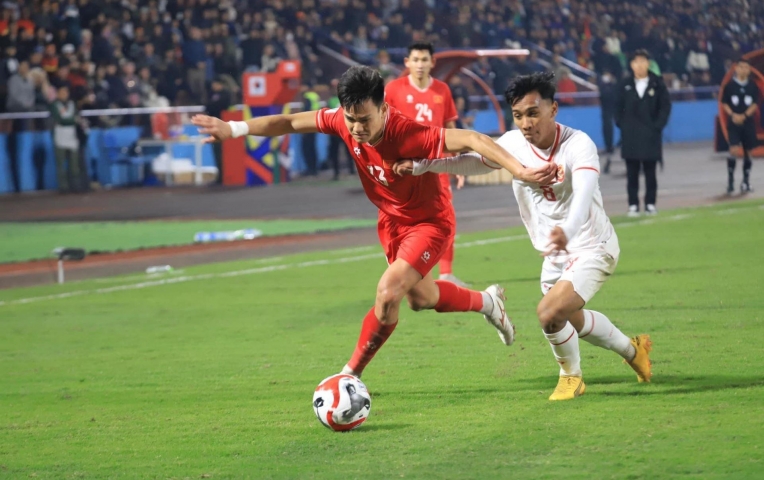 Công thần ĐT Việt Nam báo tin vui cho HLV Kim Sang Sik