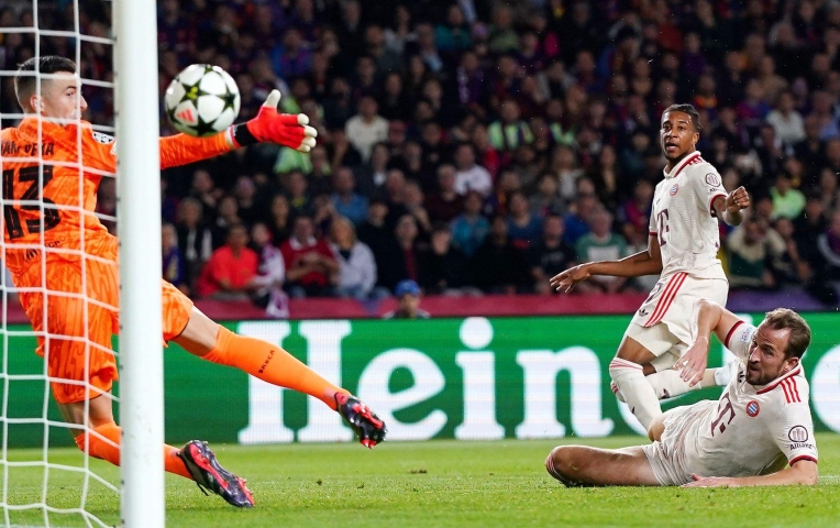 Barca tính chiêu mộ 'Vua dội bom' Châu Âu thay Lewandowski