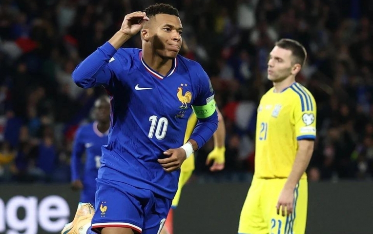 Kylian Mbappe áp sát kỷ lục không tưởng của Pele