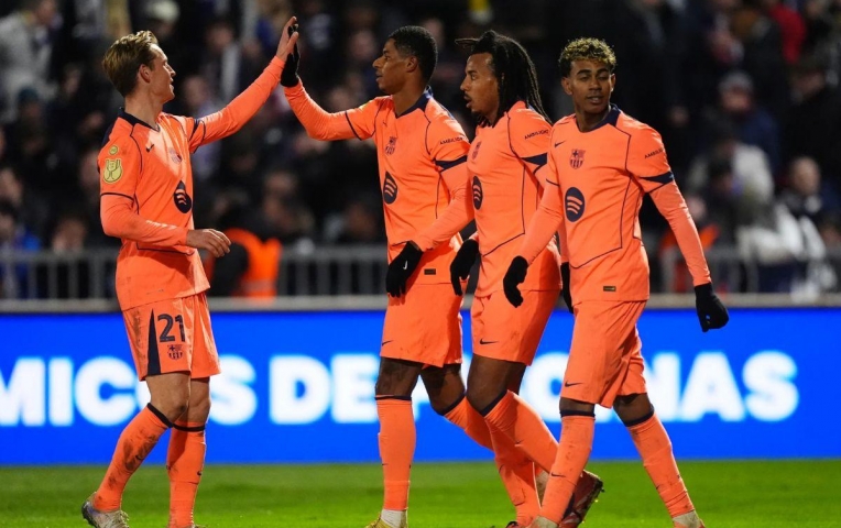 Barca thắng đội hạng 3, vào vòng 1/8 cúp nhà Vua