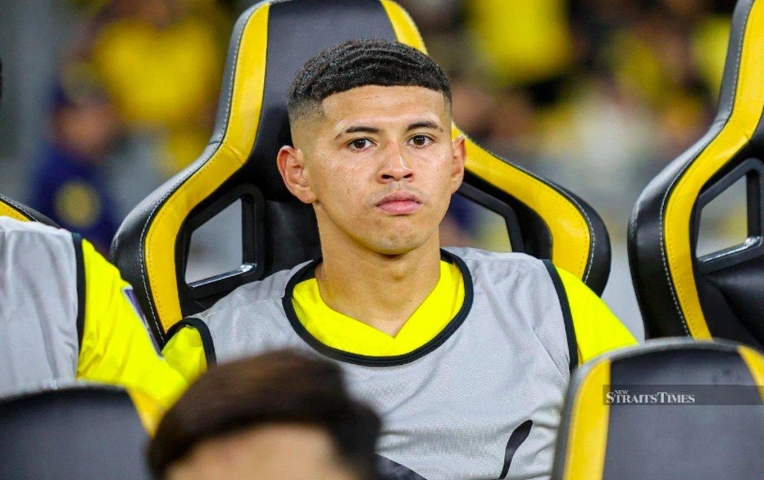 Cái giá phải trả cực đắt của sao nhập tịch Malaysia