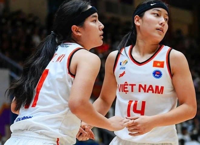Cặp song sinh Việt kiều Thảo My - Thảo Vy giành “vàng” cho bóng rổ nữ Việt Nam