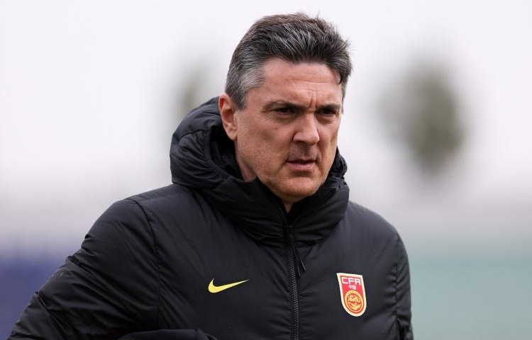 HLV Tây Ban Nha gọi toàn cầu thủ 2K5 để so tài U23 Việt Nam