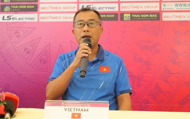 HLV Nhật Bản nói gì khi đưa Việt Nam vào chung kết Đông Nam Á