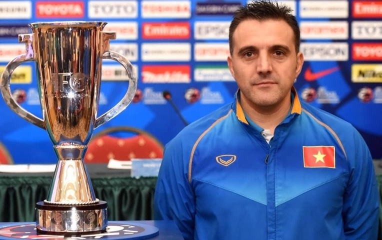 Việt Nam tái ngộ HLV giúp đội lần đầu dự World Cup