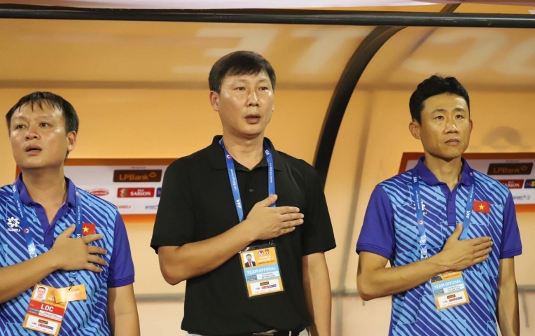Chia tay ĐT Việt Nam, HLV Hàn Quốc không thắng liền 5 trận