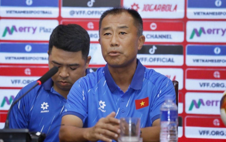 Cùng bảng Thái Lan, HLV Nhật Bản muốn đưa Việt Nam dự World Cup