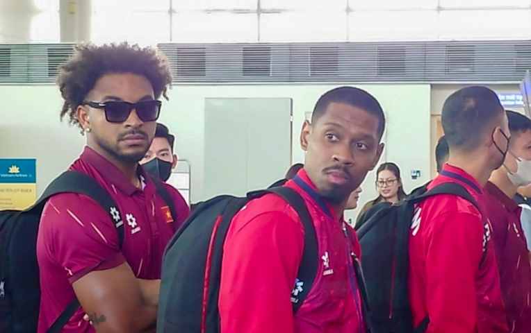 ĐT Việt Nam lên đường sang Lào, quyết tâm thắng tưng bừng