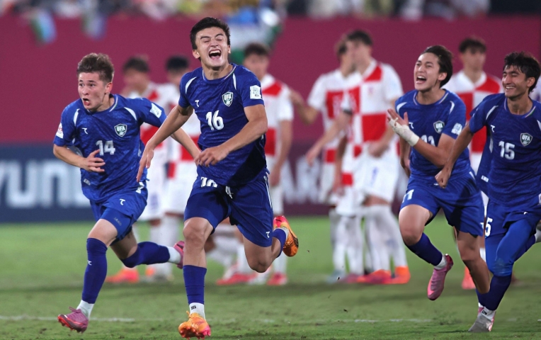 Uzbekistan tạo địa chấn, loại ông lớn Croatia ở World Cup