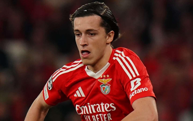 Real Madrid và bài toán khó mang tên Alvaro Carreras