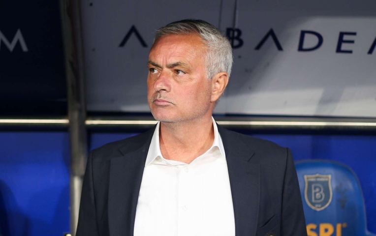 Mourinho phủ nhận tin trở lại Inter