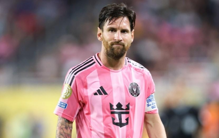 Messi lập 3 cột mốc ấn tượng sau trận thắng Porto
