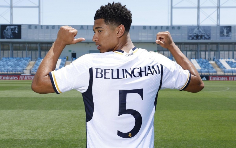 Jude Bellingham tuyên bố thẳng về Barcelona và Nico Williams