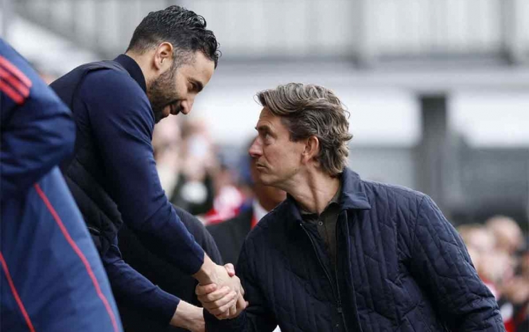 HLV Tottenham tỏ ra nể phục Amorim trước thềm đại chiến