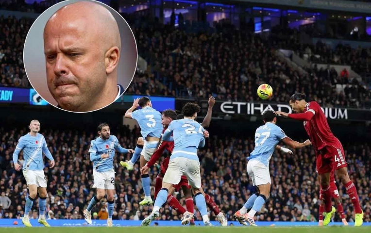 Arne Slot nói thẳng về bàn thắng bị hủy của Van Dijk