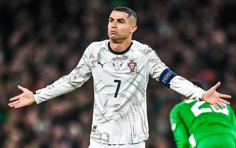 Thôi đi Cristiano Ronaldo!
