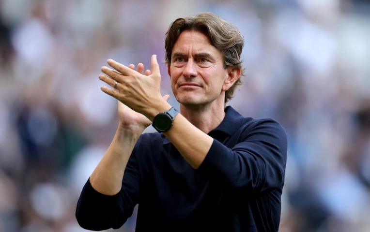 HLV Tottenham phỏng vấn gia nhập MU