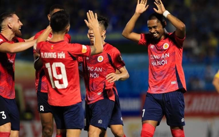 BXH V-League 2024/25: CAHN áp sát top 3, nghẹt thở cuộc đua trụ hạng