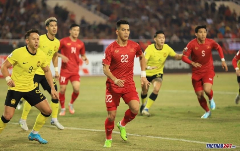 Trực tiếp Việt Nam vs Malaysia: Cao Pendant Quang Vinh, Nguyễn Filip đá chính