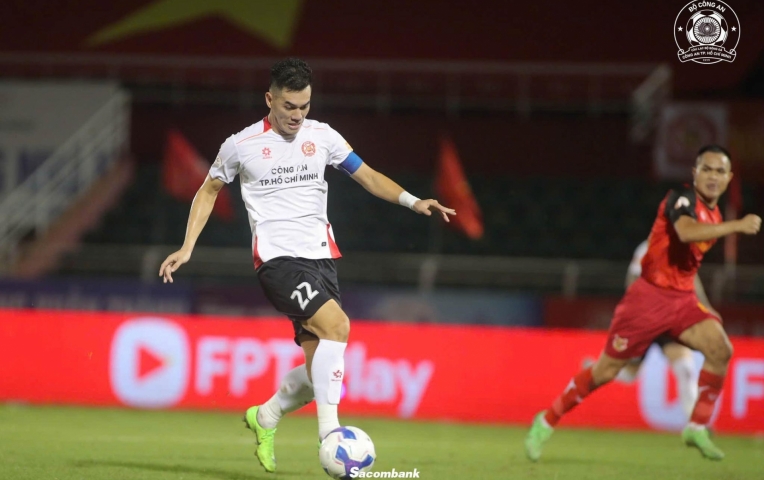 Tiền đạo số 1 ĐT Việt Nam báo tin không vui tới HLV Kim Sang Sik