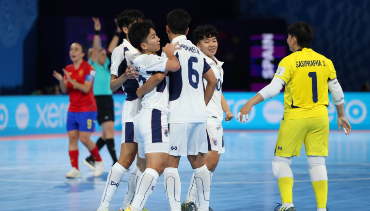 ĐT Thái Lan thua cực đậm 2-5 ở World Cup