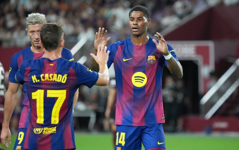 Hansi Flick ca ngợi hết lời Rashford và dàn sao La Masia