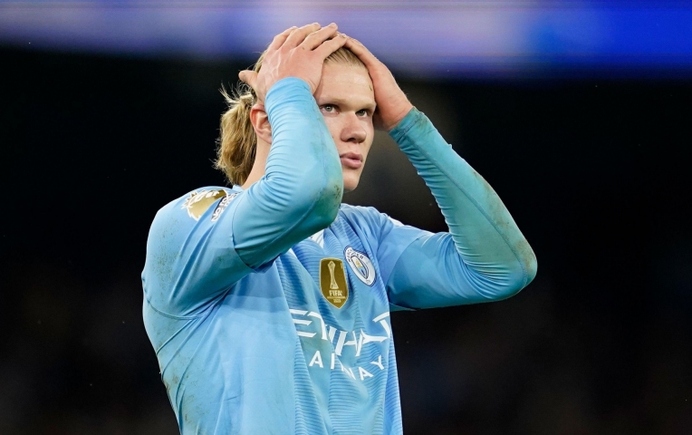 Erling Haaland phải khâu 3 mũi vì lý do không ai ngờ