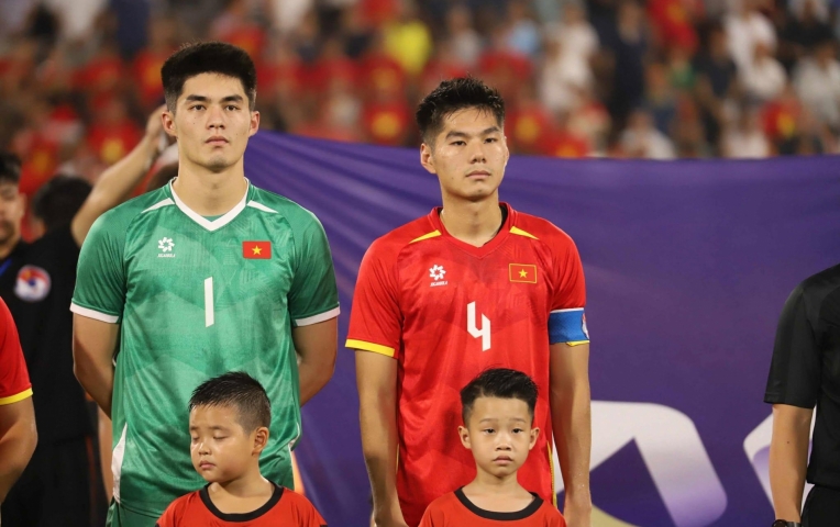 Thủ môn từng gây sốt của U23 Việt Nam phát biểu sau trận thắng Yemen