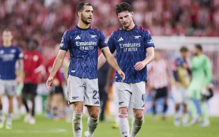 Chuẩn bị đấu Man City, ngôi sao chỉ ra vấn đề lớn nhất của Arsenal