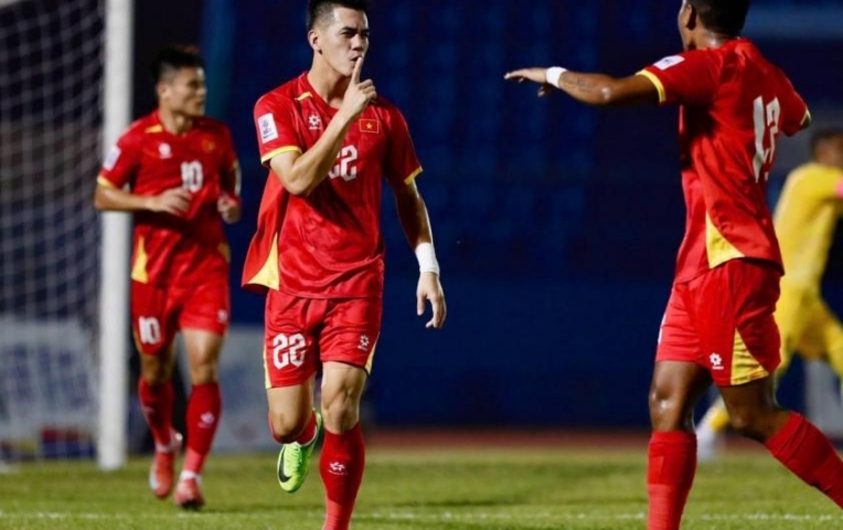 Truyền thông Malaysia e ngại sức mạnh của Tiến Linh