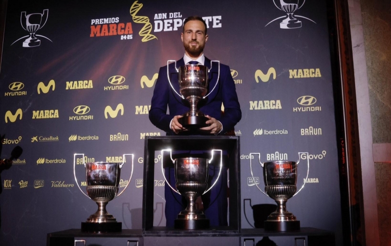 Jan Oblak lập kỷ lục vô tiền khoáng hậu tại La Liga