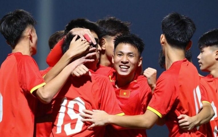 Lịch thi đấu bóng đá hôm nay 26/11: U17 Việt Nam tiếp tục ra sân