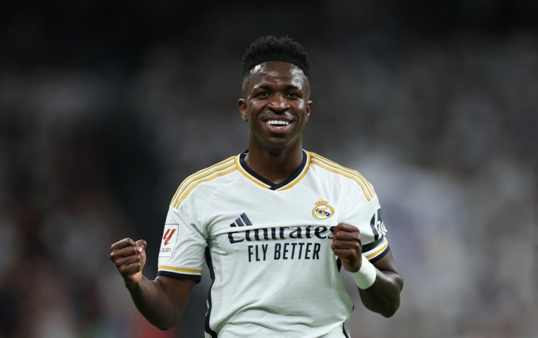 Vinicius vẫn 'nhập nhằng' với Real Madrid