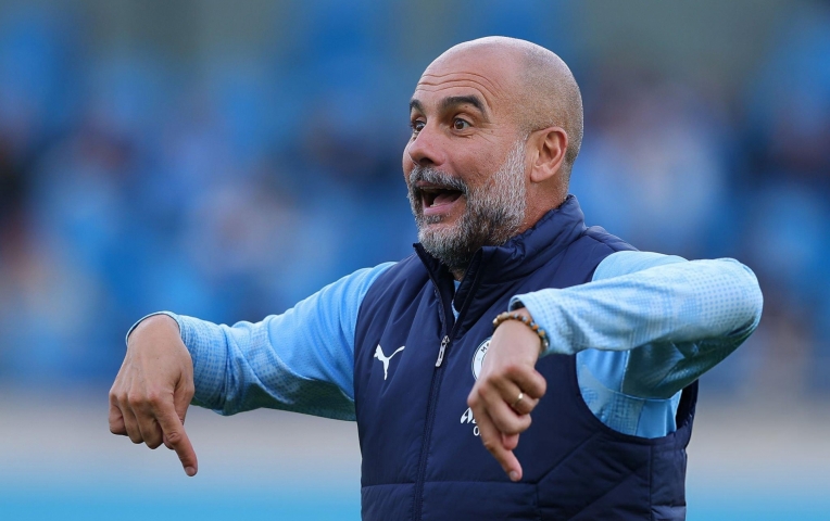 HLV Pep Guardiola xếp số 1 thế giới