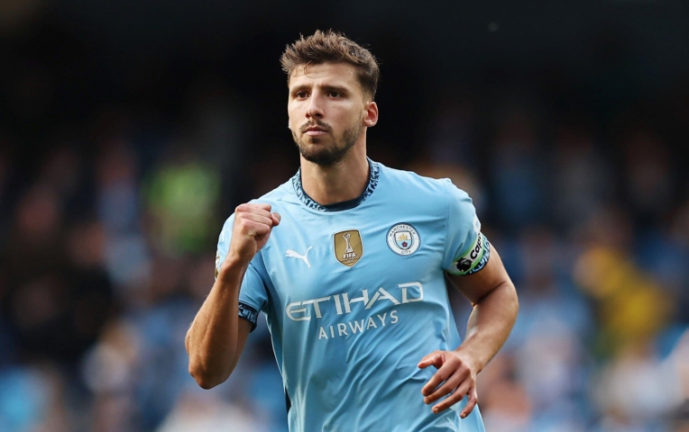 CHÍNH THỨC: Man City gia hạn 'siêu hậu vệ' đến năm 2029
