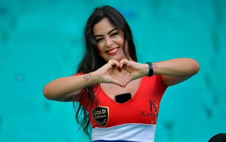 Paraguay dự World Cup sau 16 năm, thánh nữ larissa riquelme trở lại