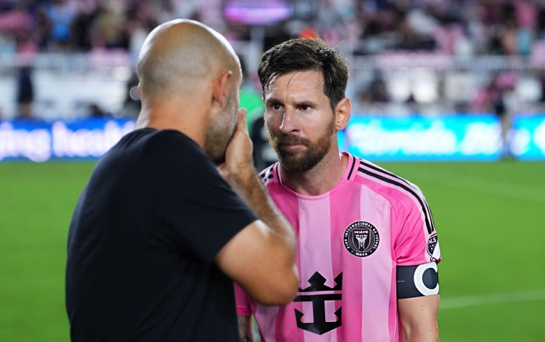 HLV Javier Mascherano nói điều bất ngờ về Messi