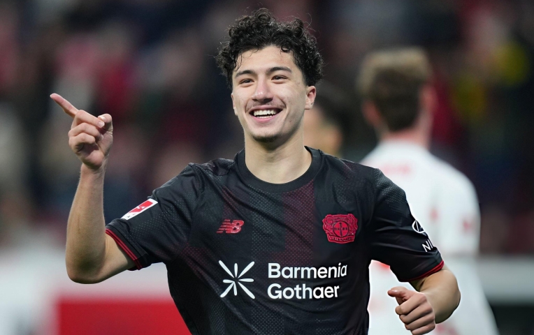 Sao Việt kiều lập cú đúp, giúp Leverkusen thắng đậm 6-0