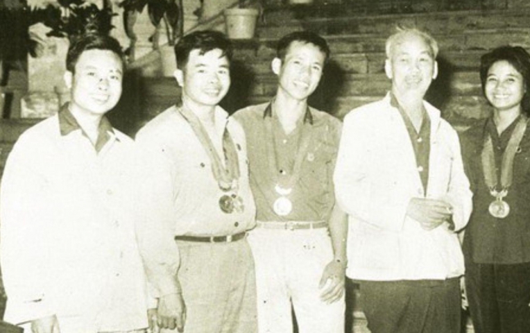 Trần Oanh - VĐV Việt Nam xuất sắc nhất thế kỉ 20